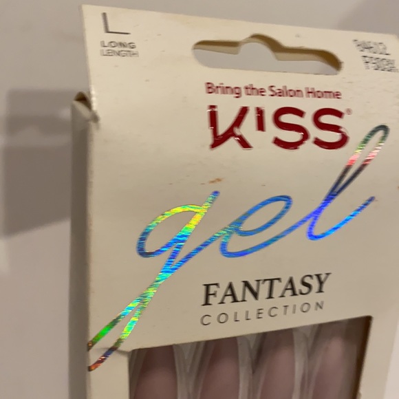 Kiss High Volume Gel Sculpted Nails Fantasy Collection - Picture 5 of 6